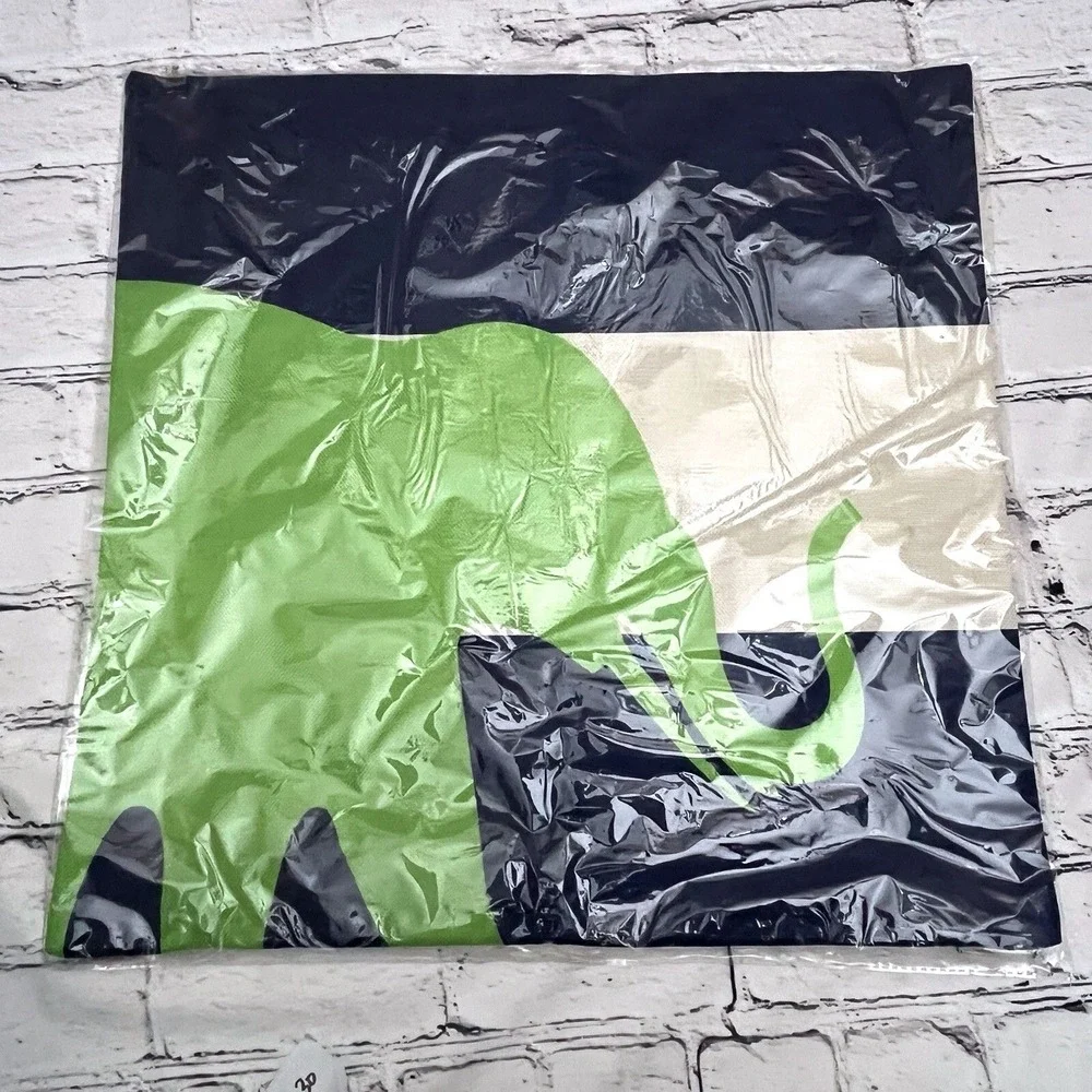 Set of 2 Elephant Diagonal Throw Pillow‎ Covers 17 Inch Square Blue Green New